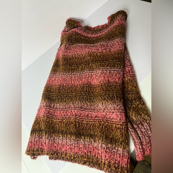 American Eagle Cozy Fall Round Neck Sweater Medium - Picture 3 of 4